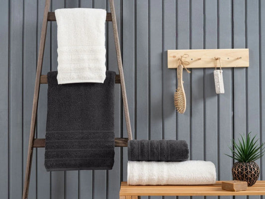 طقم مناشف نورباك قطن تركي مقاسين 4 قطع